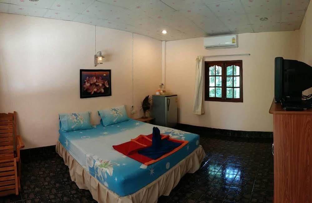 Subtawee Resort Surat Thani Eksteriør bilde